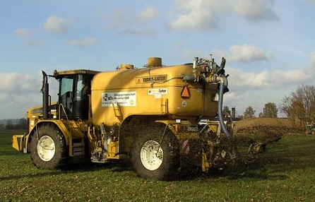 DuoAmFass3KomprimiertBeschnitten